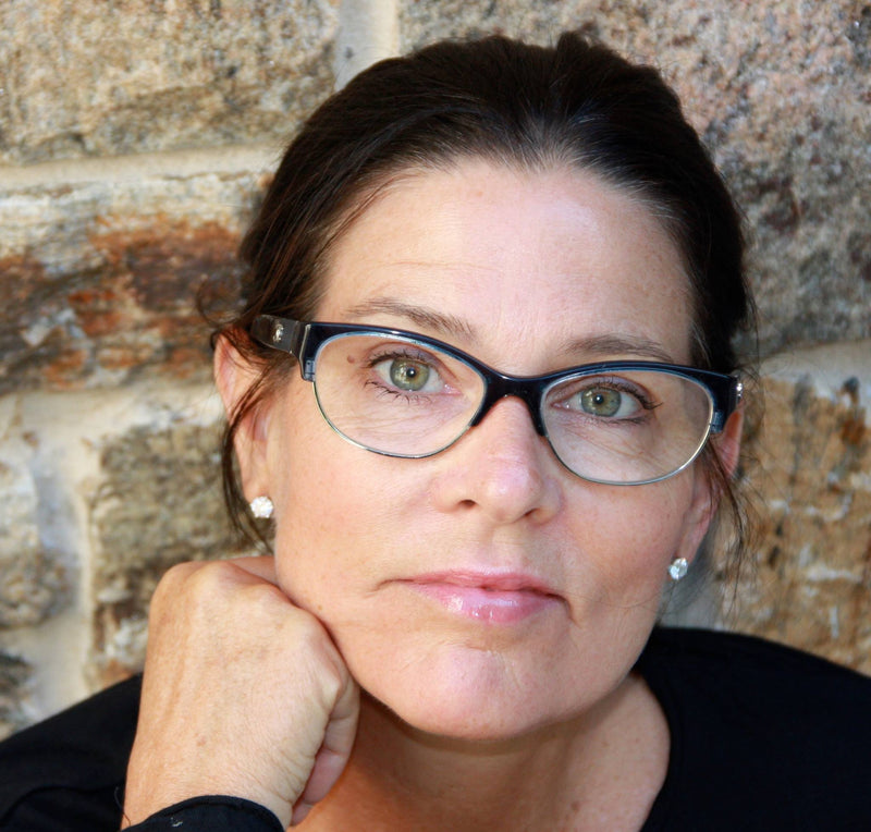 Maryann Lucas artist portrait