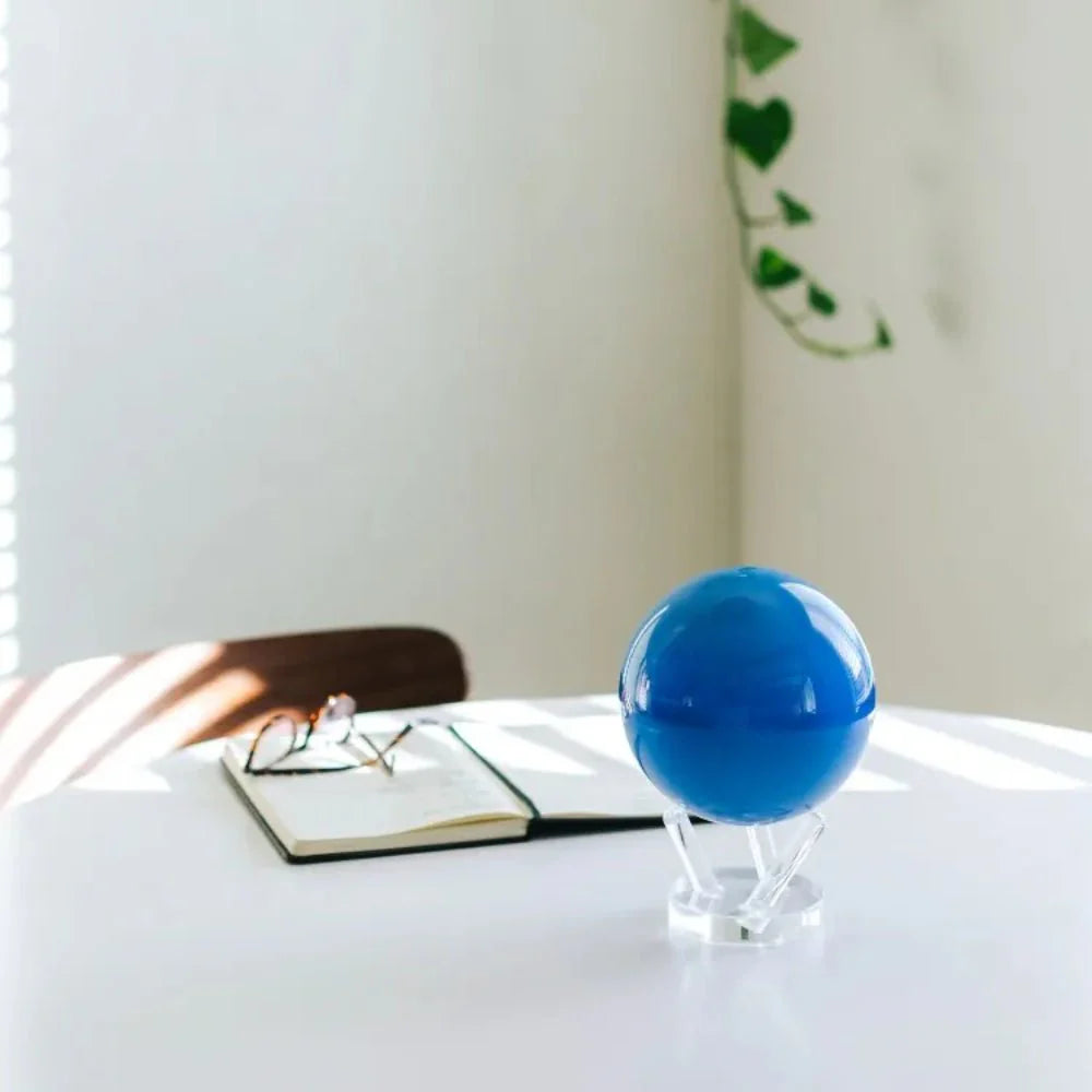 Neptune Globe