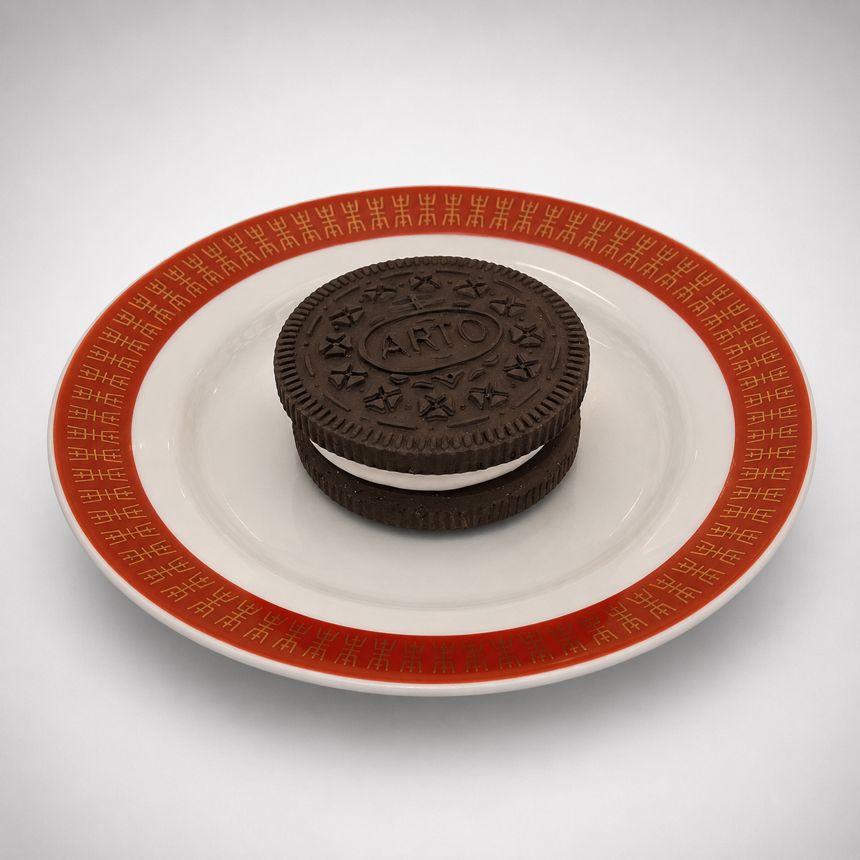 Oreo on Red Stripe Plate