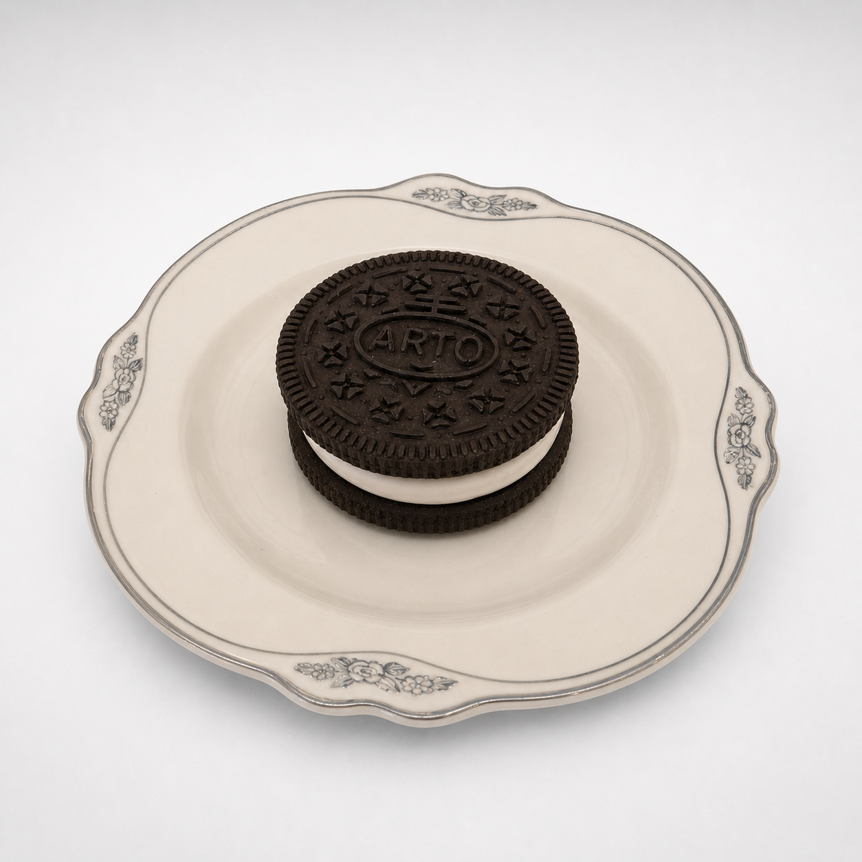 Oreo on White and Silver Scroll Plate