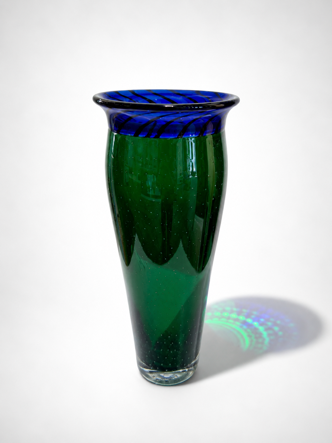 Encalmo Vase Cobalt Lip